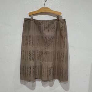 Akris Punto Skirt in Taupe Size 8